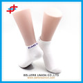 Calcetines tobilleros blancos lisos de poliéster para mujer